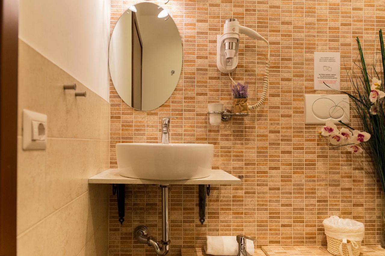 Bed and Breakfast Dulcis In Fundo Roma Exterior foto